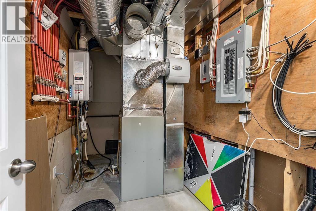 203 Sterling Crescent Se, Medicine Hat, Alberta  T1B 4N2 - Photo 41 - A2270455