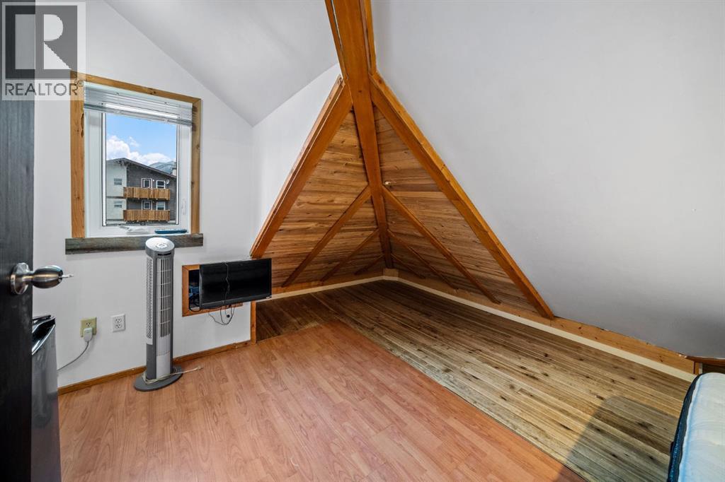 137 Muskrat Street, Banff, Alberta  T1L 1E6 - Photo 35 - A2279199