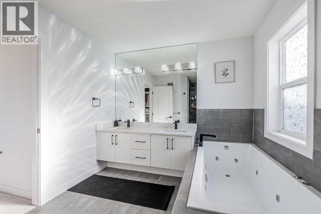 1057 Waterford Drive, Chestermere, Alberta  T1X 2P7 - Photo 25 - A2284230