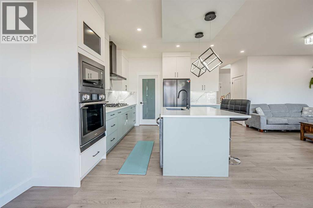 1057 Waterford Drive, Chestermere, Alberta  T1X 2P7 - Photo 15 - A2284230