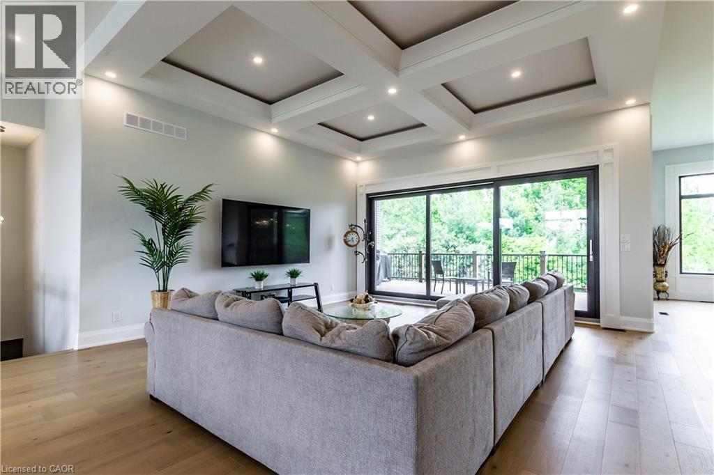 670 Bishopsgate Road Unit# 9, Paris, Ontario  N3L 3E3 - Photo 12 - 40774559