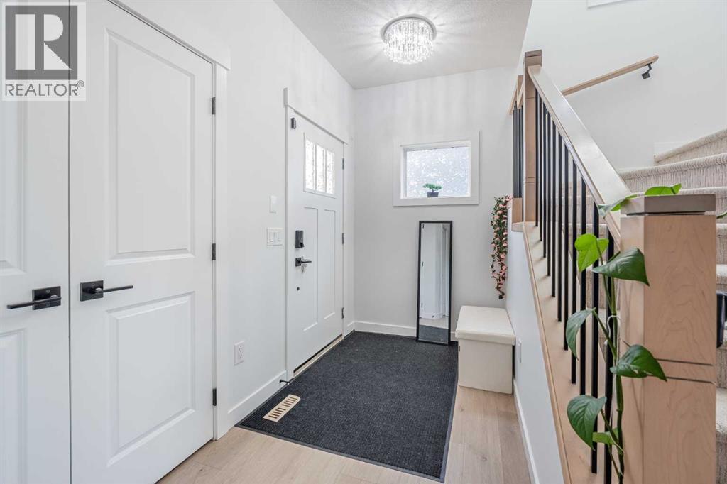 1057 Waterford Drive, Chestermere, Alberta  T1X 2P7 - Photo 6 - A2284230