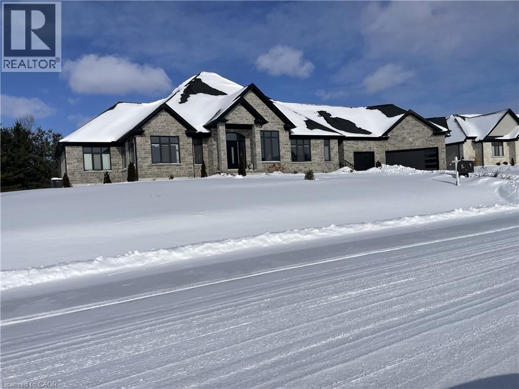 670 Bishopsgate Road Unit# 9, Paris, Ontario  N3L 3E3 - Photo 3 - 40774559