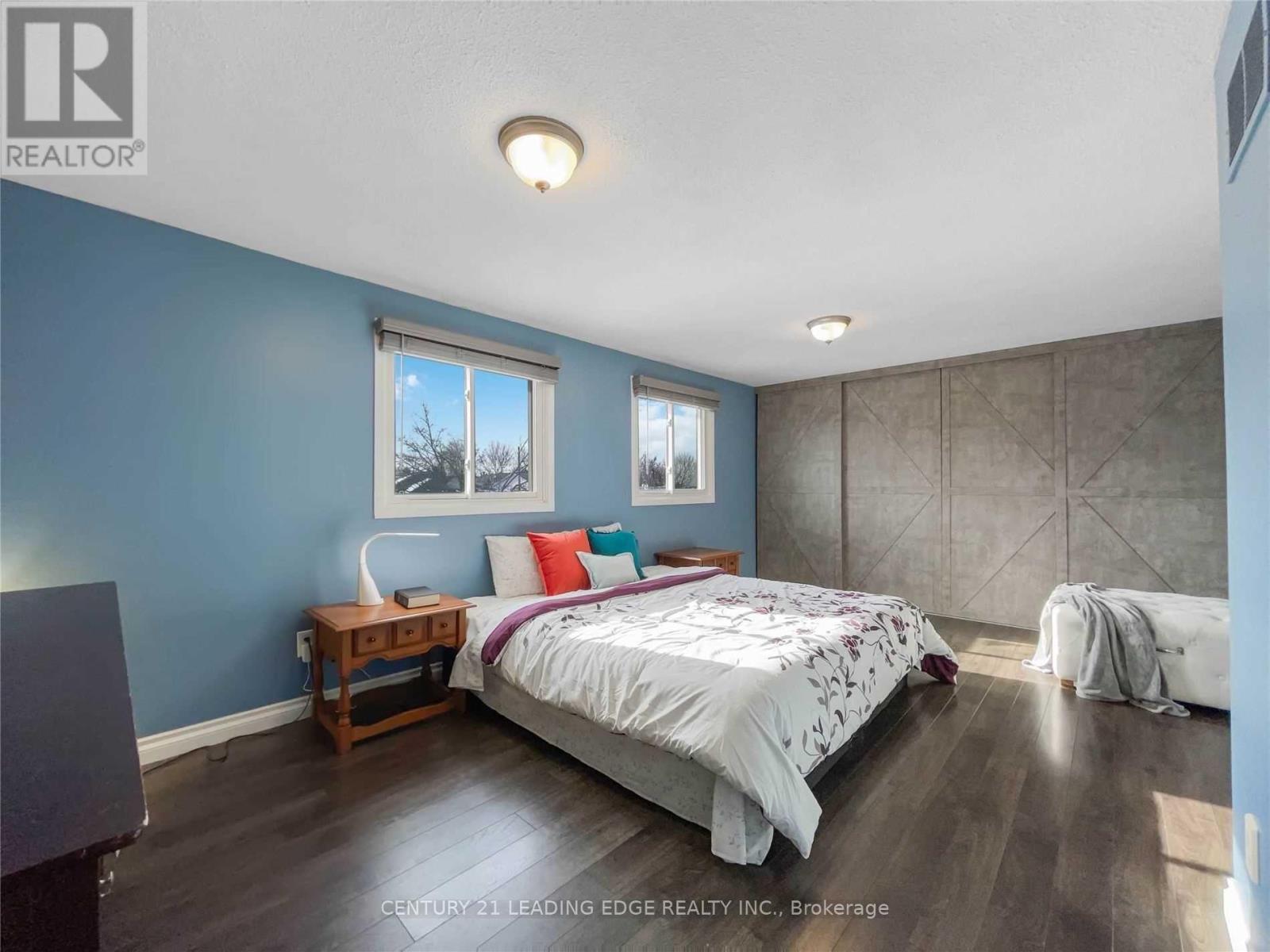 1334 Pinehurst Avenue, Oshawa, Ontario  L1H 8G5 - Photo 6 - E12768646