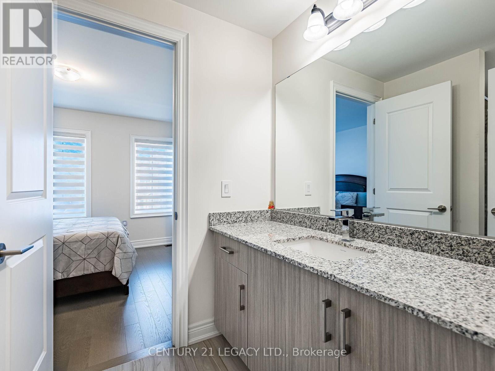 21 Goodview Drive, Brampton, Ontario  L6R 4C3 - Photo 19 - W12741838