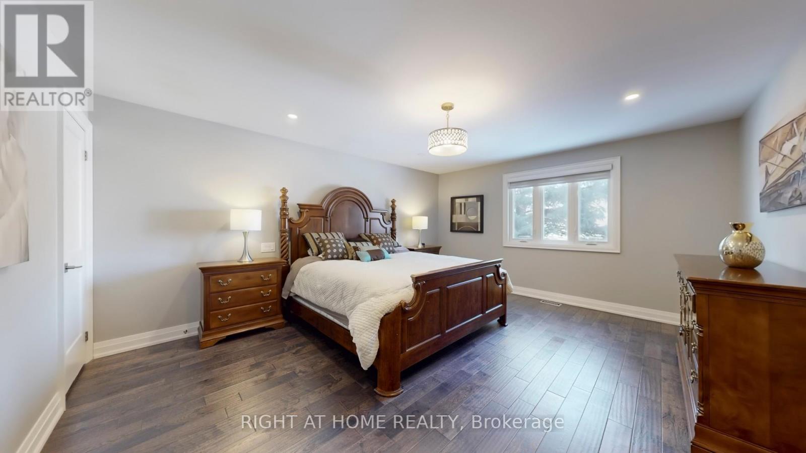 7 Forest Path Court N, Toronto, Ontario  M9V 1L4 - Photo 18 - W12768626