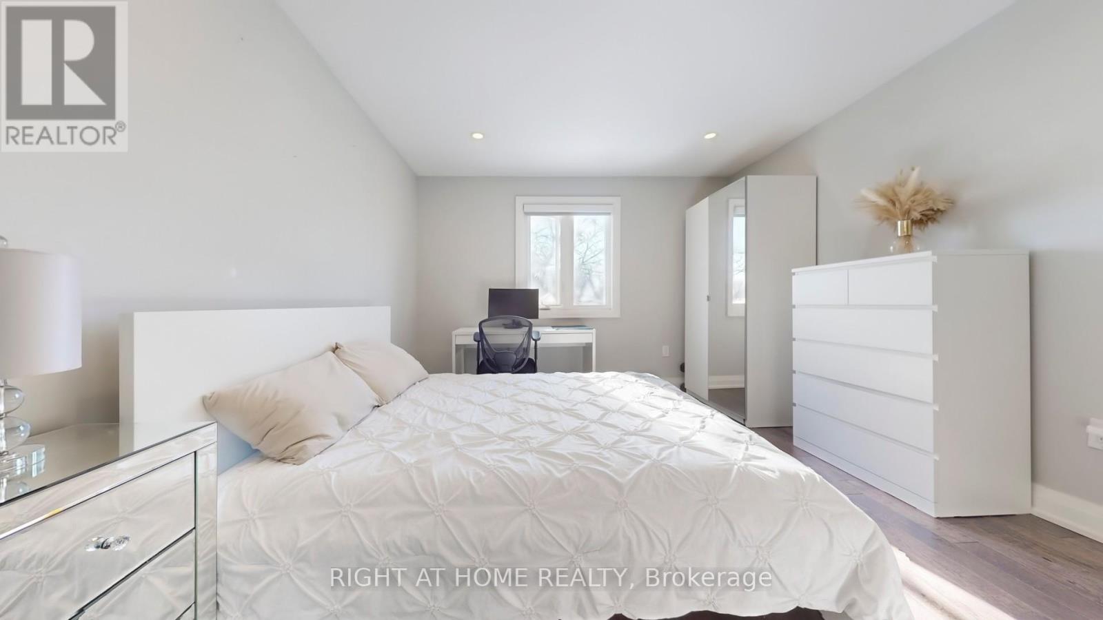 7 Forest Path Court N, Toronto, Ontario  M9V 1L4 - Photo 28 - W12768626