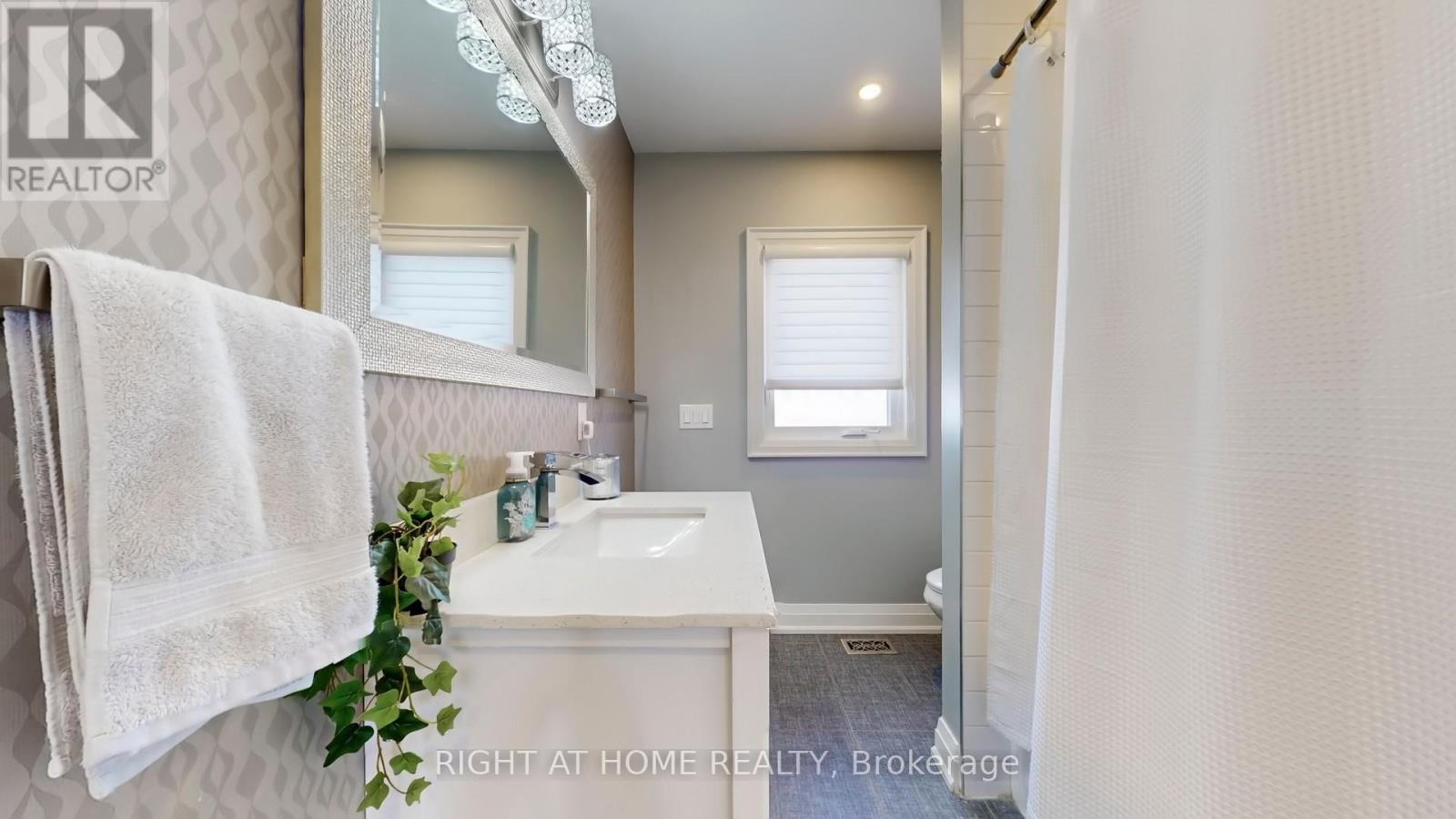 7 Forest Path Court N, Toronto, Ontario  M9V 1L4 - Photo 35 - W12768626