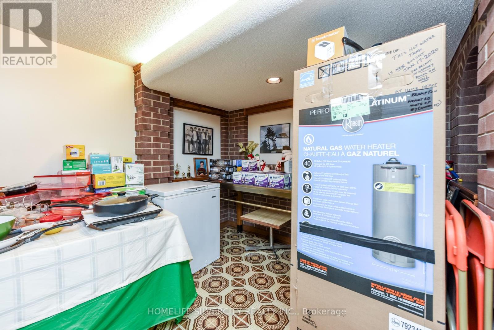 7424 Netherwood Road, Mississauga, Ontario  L4T 2N6 - Photo 40 - W12768654