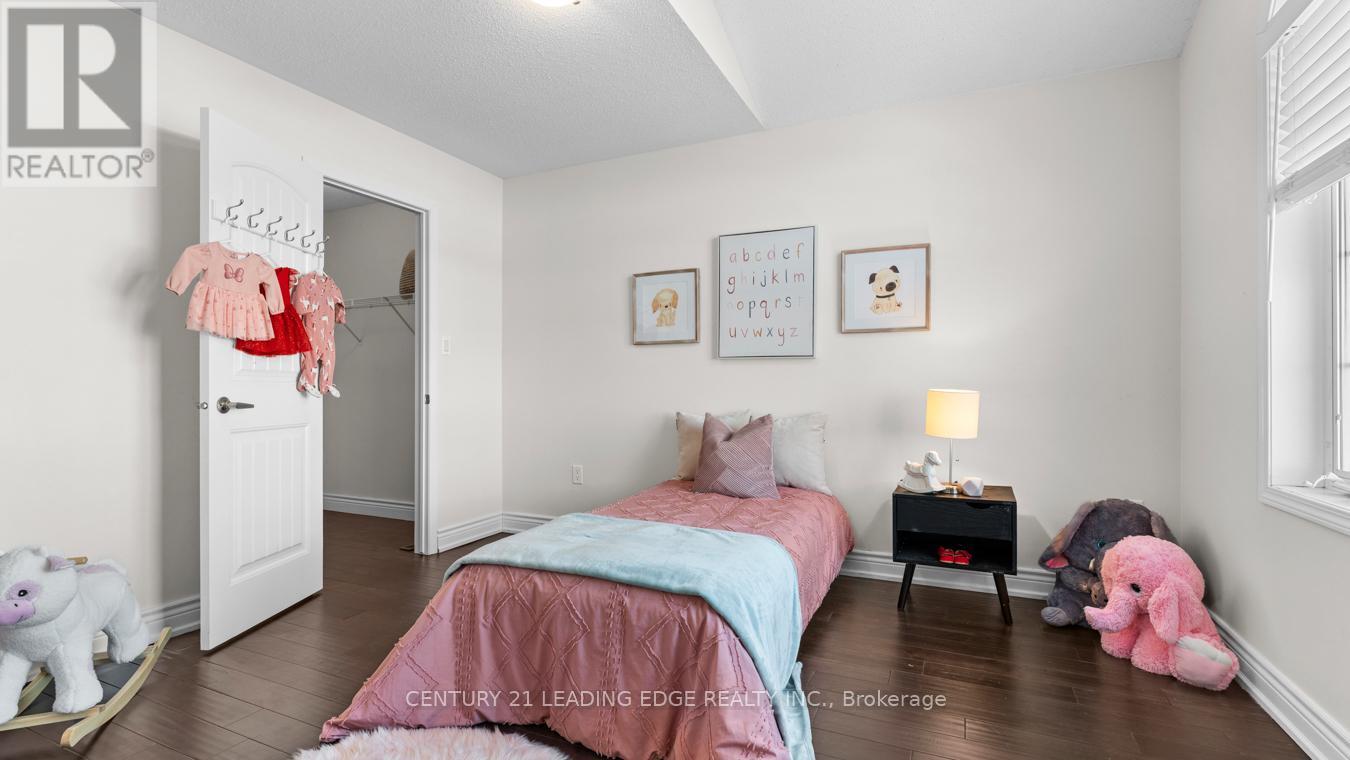 657 Brothers Crescent, Milton, Ontario  L9T 0A6 - Photo 36 - W12768660