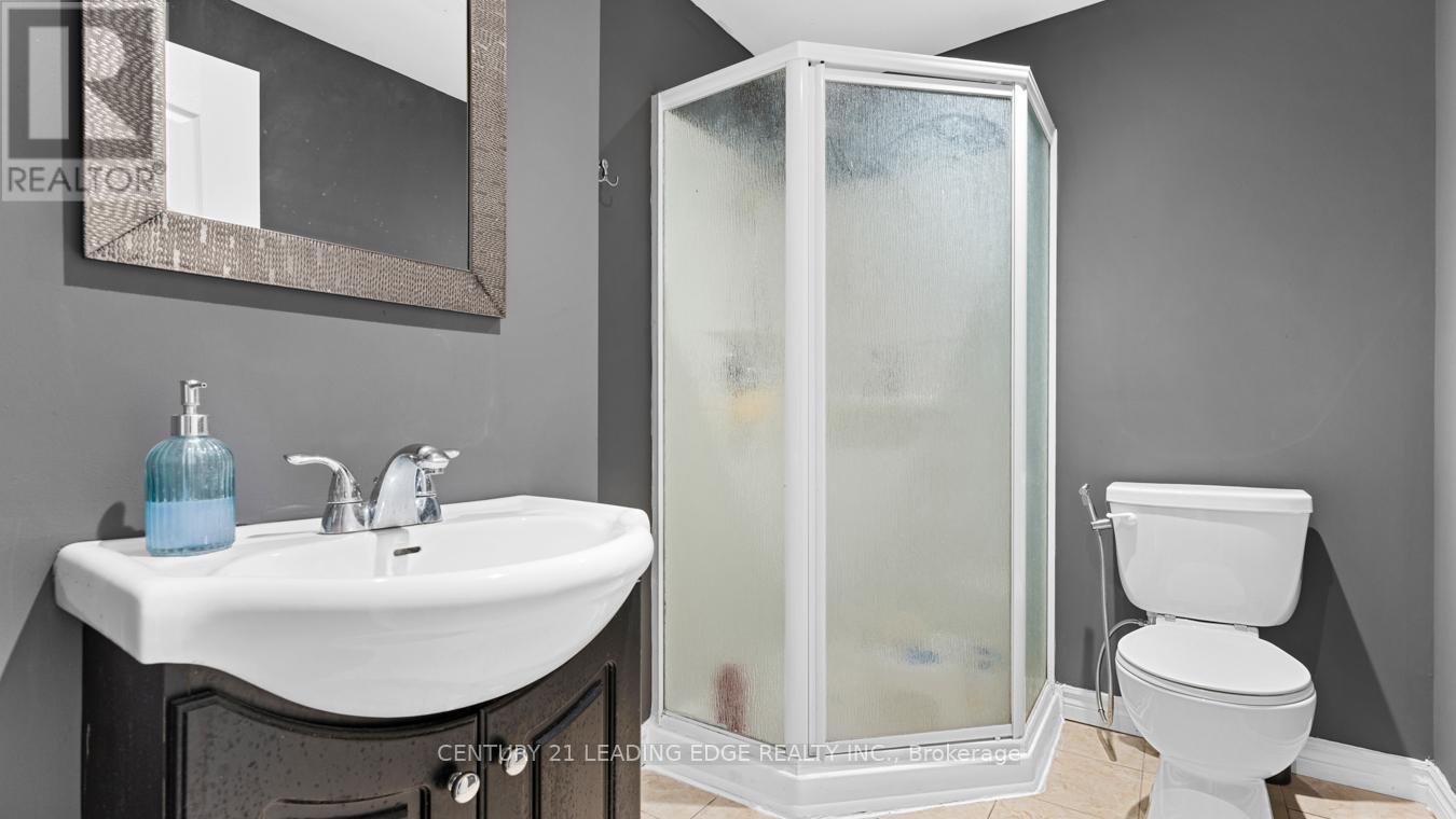 657 Brothers Crescent, Milton, Ontario  L9T 0A6 - Photo 45 - W12768660