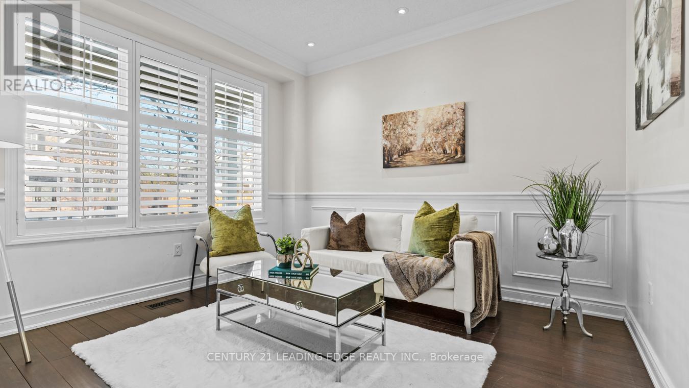 657 Brothers Crescent, Milton, Ontario  L9T 0A6 - Photo 6 - W12768660