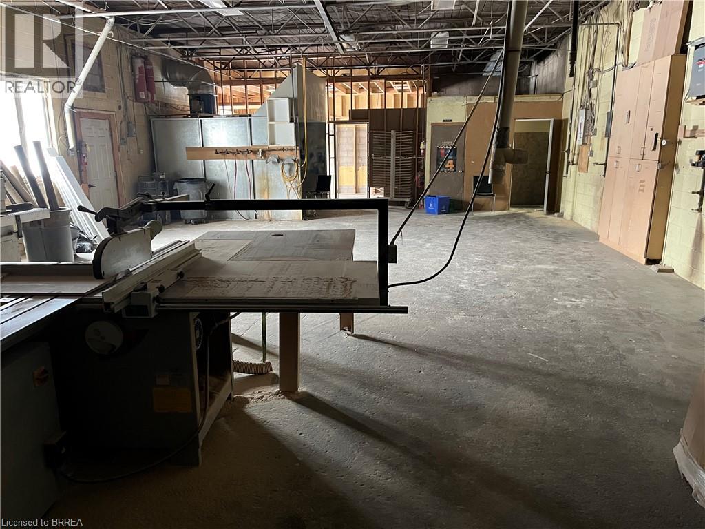 9 Meadow Lane Unit# B, Dundas, Ontario  L9H 1L1 - Photo 4 - 40801801