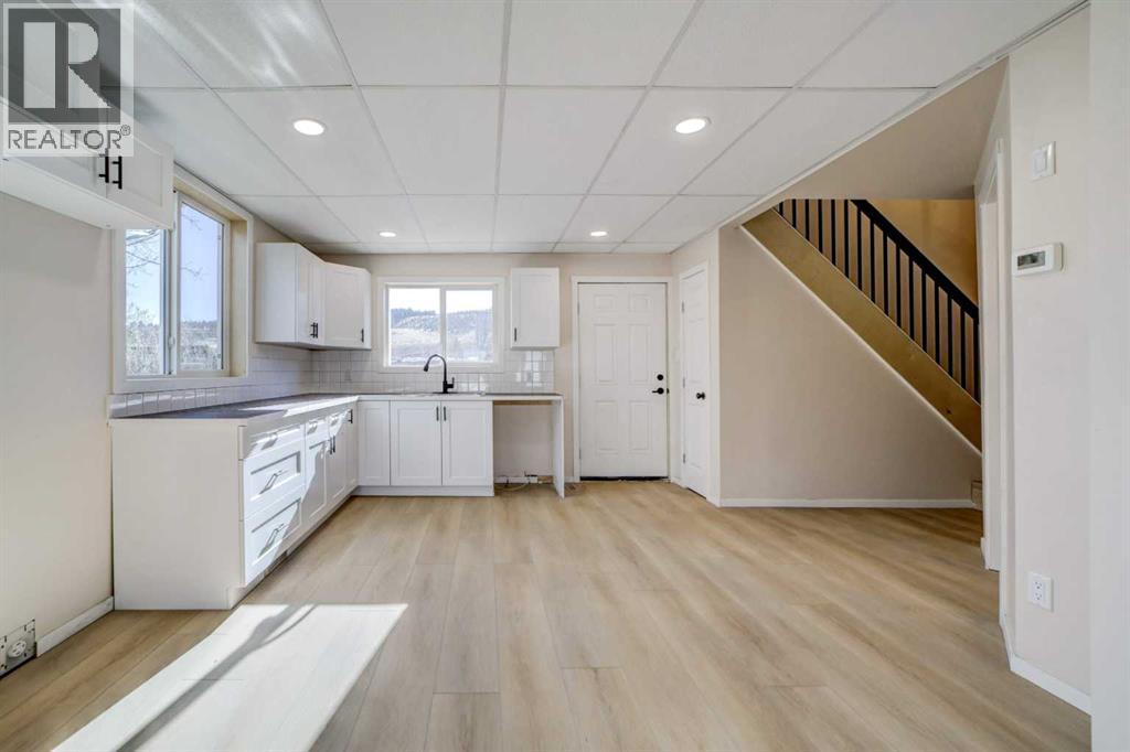 7022 17 Avenue N, Coleman, Alberta  T0K 0M0 - Photo 4 - A2283583