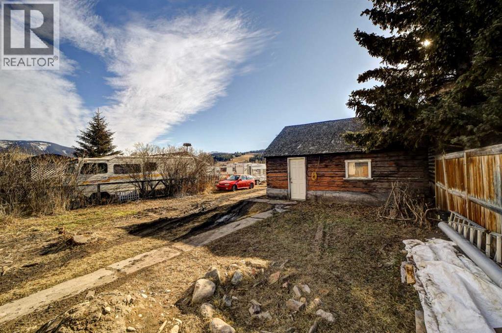 7022 17 Avenue N, Coleman, Alberta  T0K 0M0 - Photo 31 - A2283583