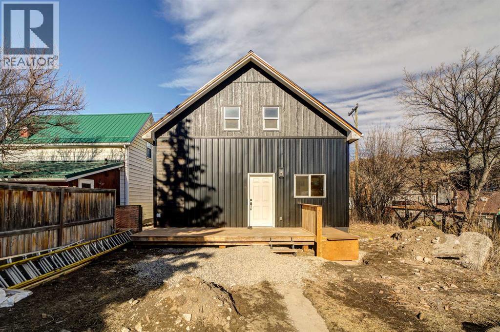 7022 17 Avenue N, Coleman, Alberta  T0K 0M0 - Photo 30 - A2283583