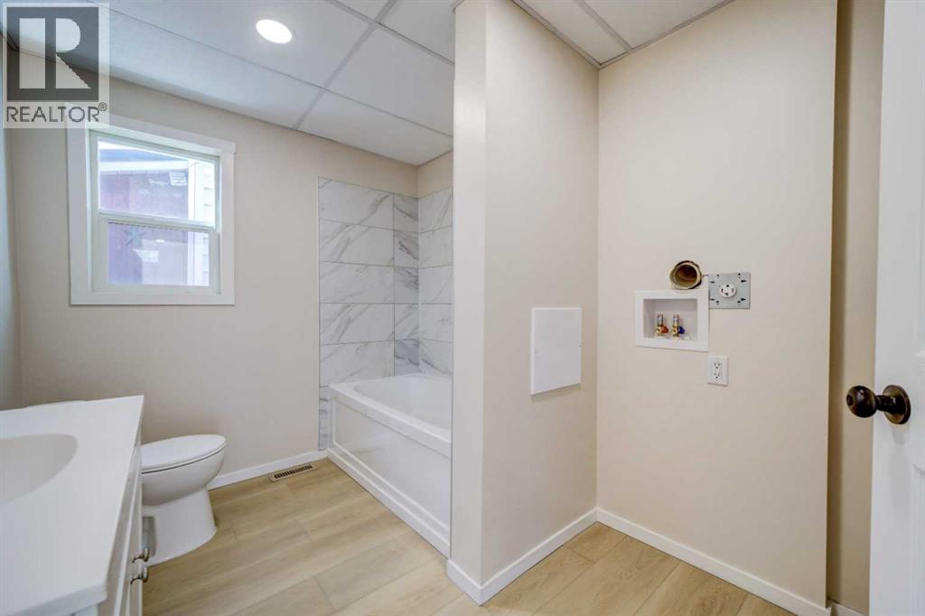 7022 17 Avenue N, Coleman, Alberta  T0K 0M0 - Photo 11 - A2283583