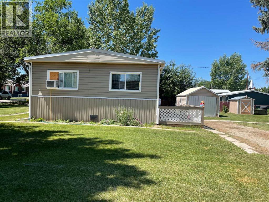 331 Armstrong Street, Carmangay, Alberta  T0L 0N0 - Photo 25 - A2268129