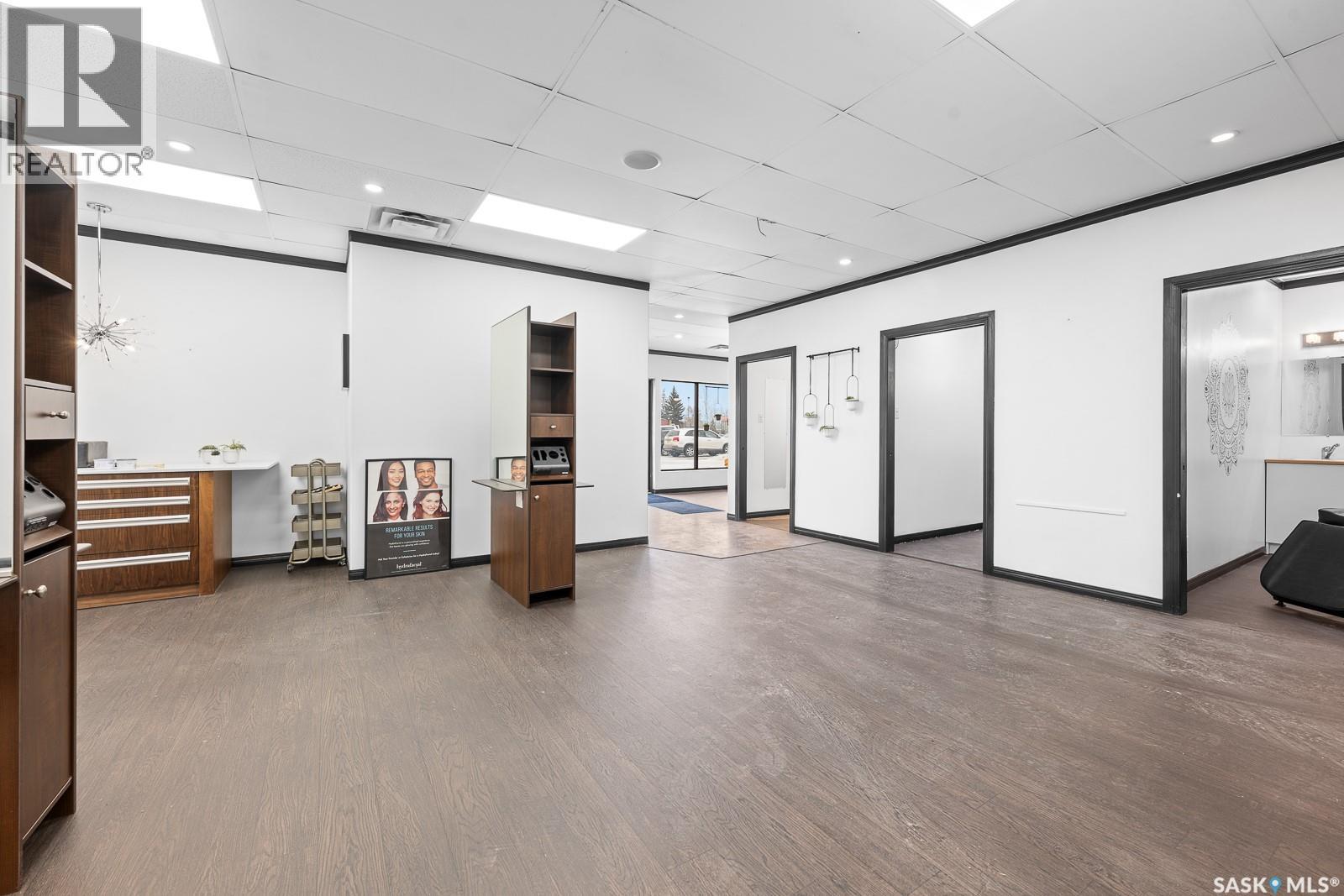 1035 Devonshire Drive N, Regina, Saskatchewan  S4X 2X4 - Photo 10 - SK027988