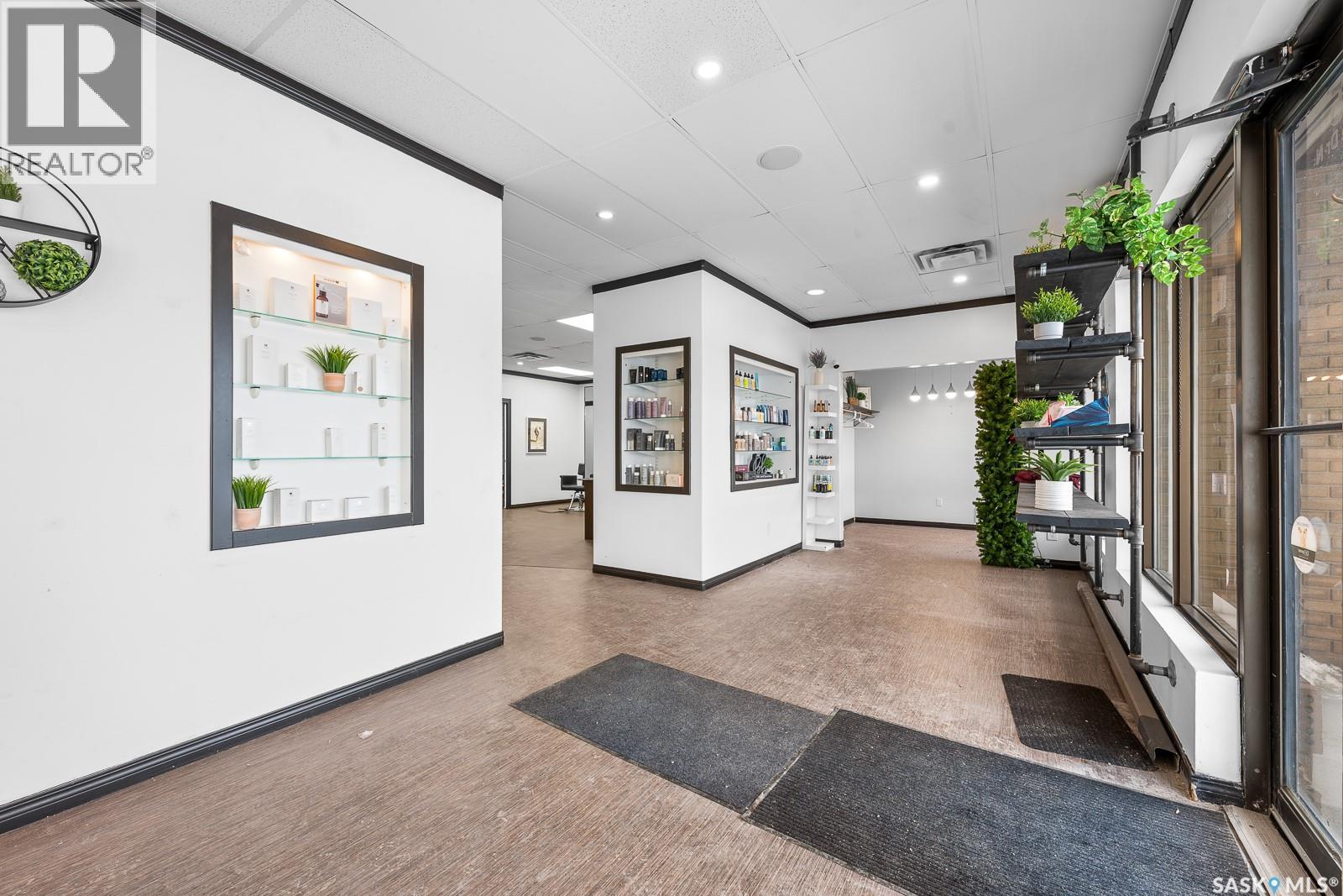 1035 Devonshire Drive N, Regina, Saskatchewan  S4X 2X4 - Photo 7 - SK027988