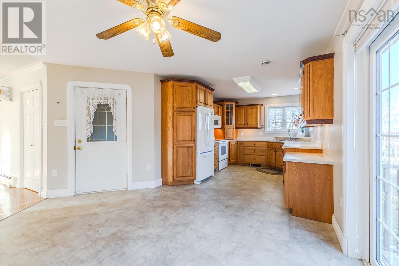 157 Parkwood South, Truro Heights, Nova Scotia  B6L 1M1 - Photo 13 - 202602349