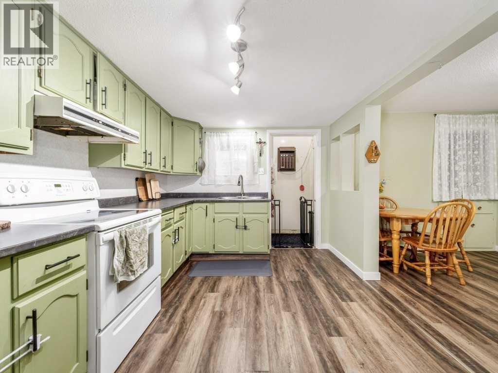 1026 7 Street N, Lethbridge, Alberta  T1H 1Y9 - Photo 13 - A2282346