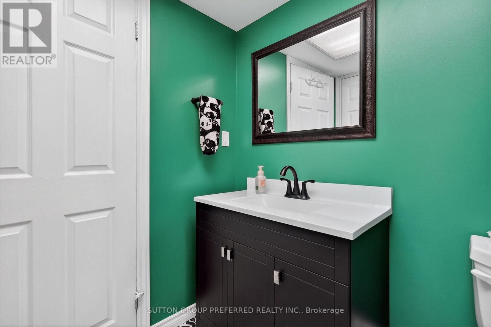 548 Griffith Street, London South, Ontario  N6K 2S6 - Photo 31 - X12768666