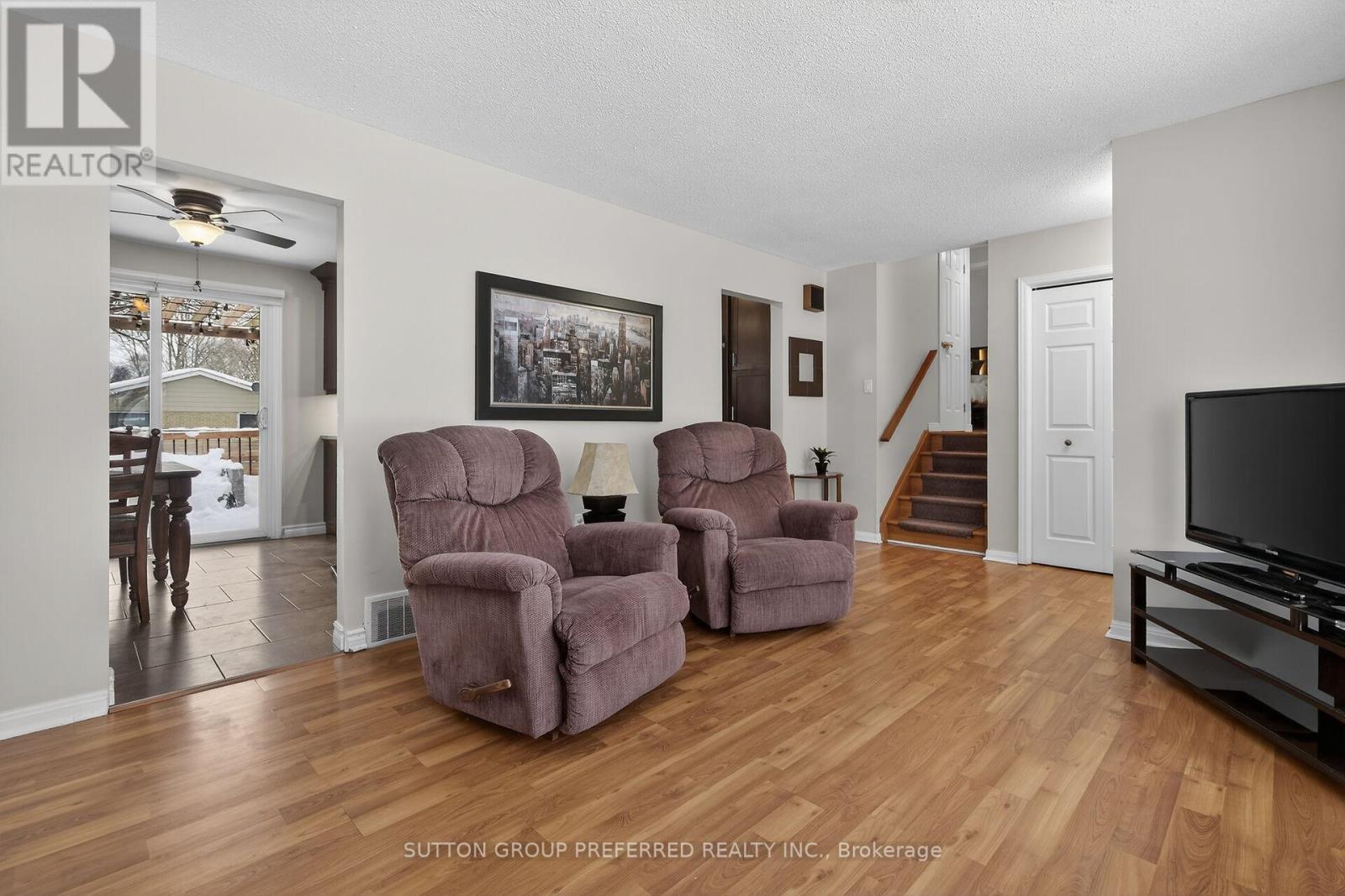 548 Griffith Street, London South, Ontario  N6K 2S6 - Photo 8 - X12768666