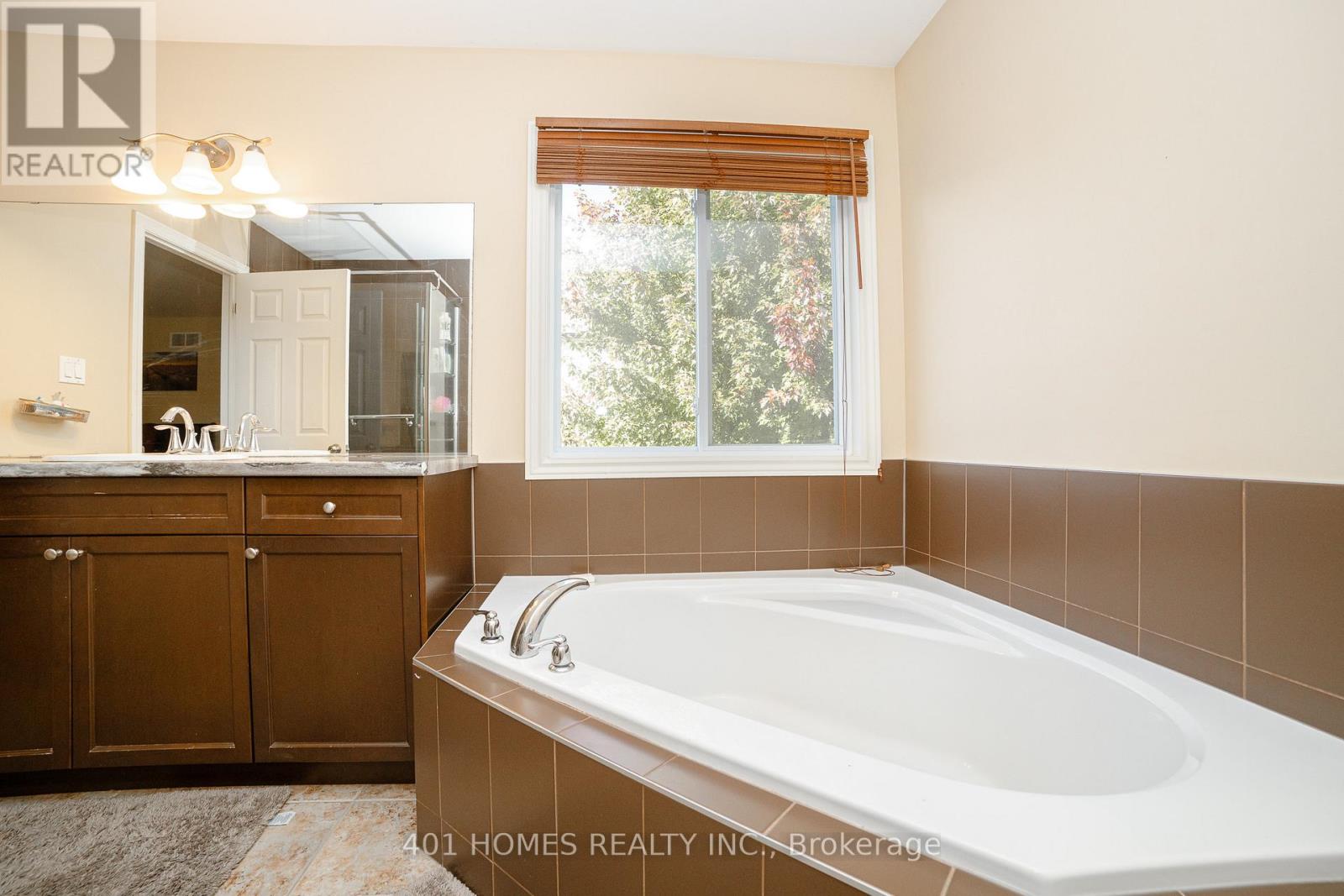 2059 Rollingacres Drive, London North, Ontario  N5X 0H2 - Photo 24 - X12768686