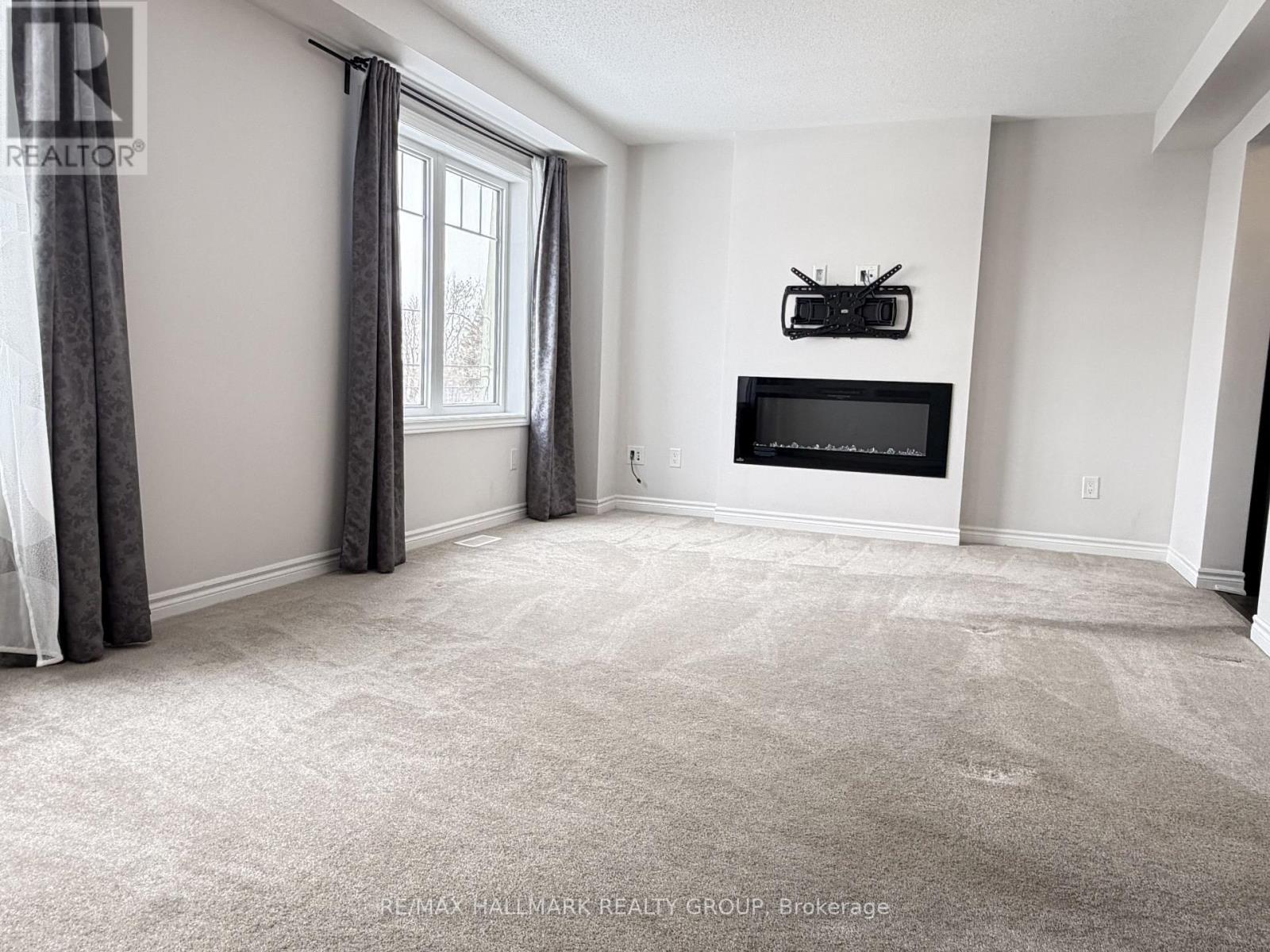 1686 Maple Grove Street, Ottawa, Ontario  K2S 2R3 - Photo 17 - X12768710