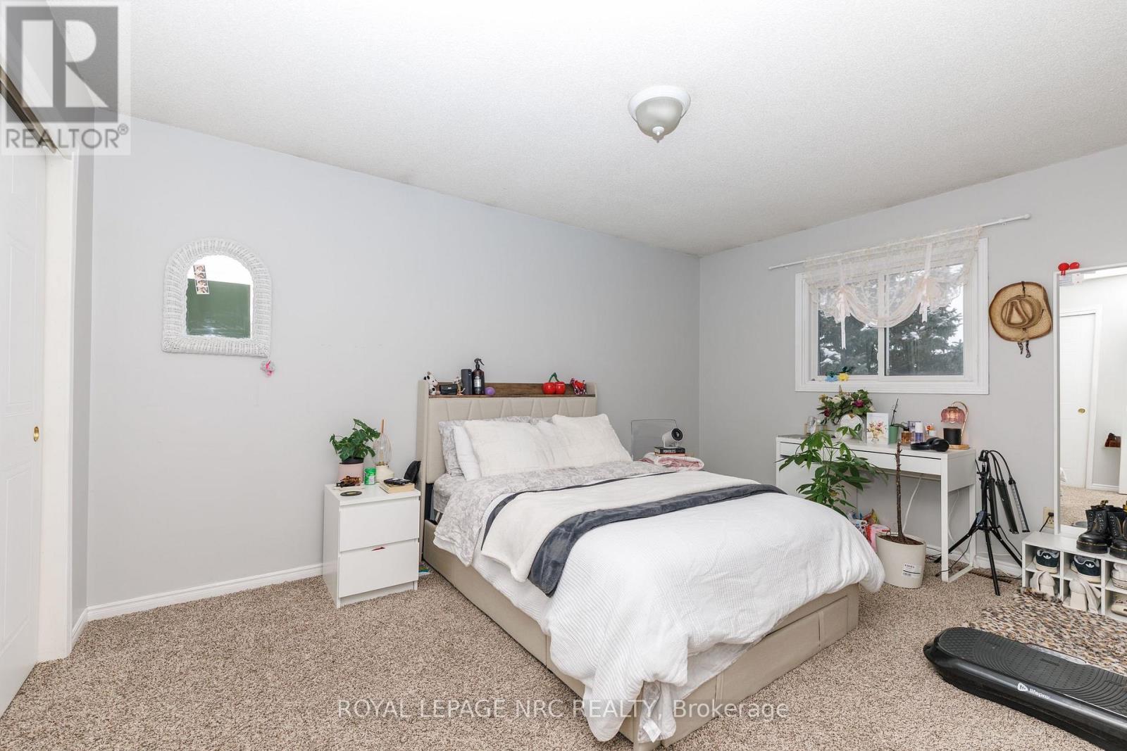 79 Summers Drive, Thorold (Confederation Heights), Ontario  L2V 5B1 - Photo 14 - X12768672