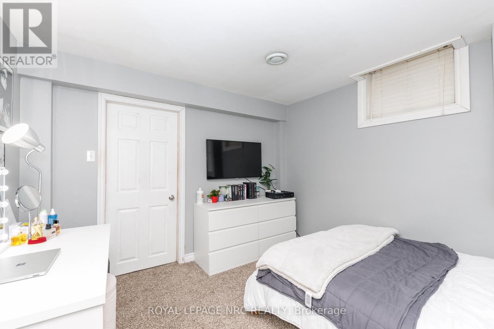 79 Summers Drive, Thorold (Confederation Heights), Ontario  L2V 5B1 - Photo 19 - X12768672