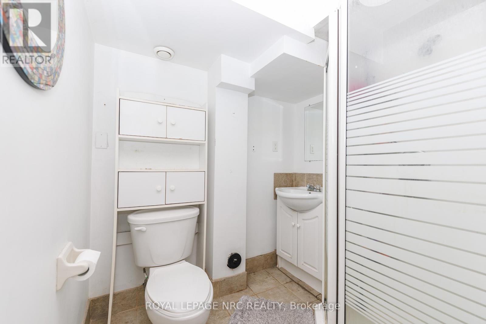 79 Summers Drive, Thorold (Confederation Heights), Ontario  L2V 5B1 - Photo 20 - X12768672