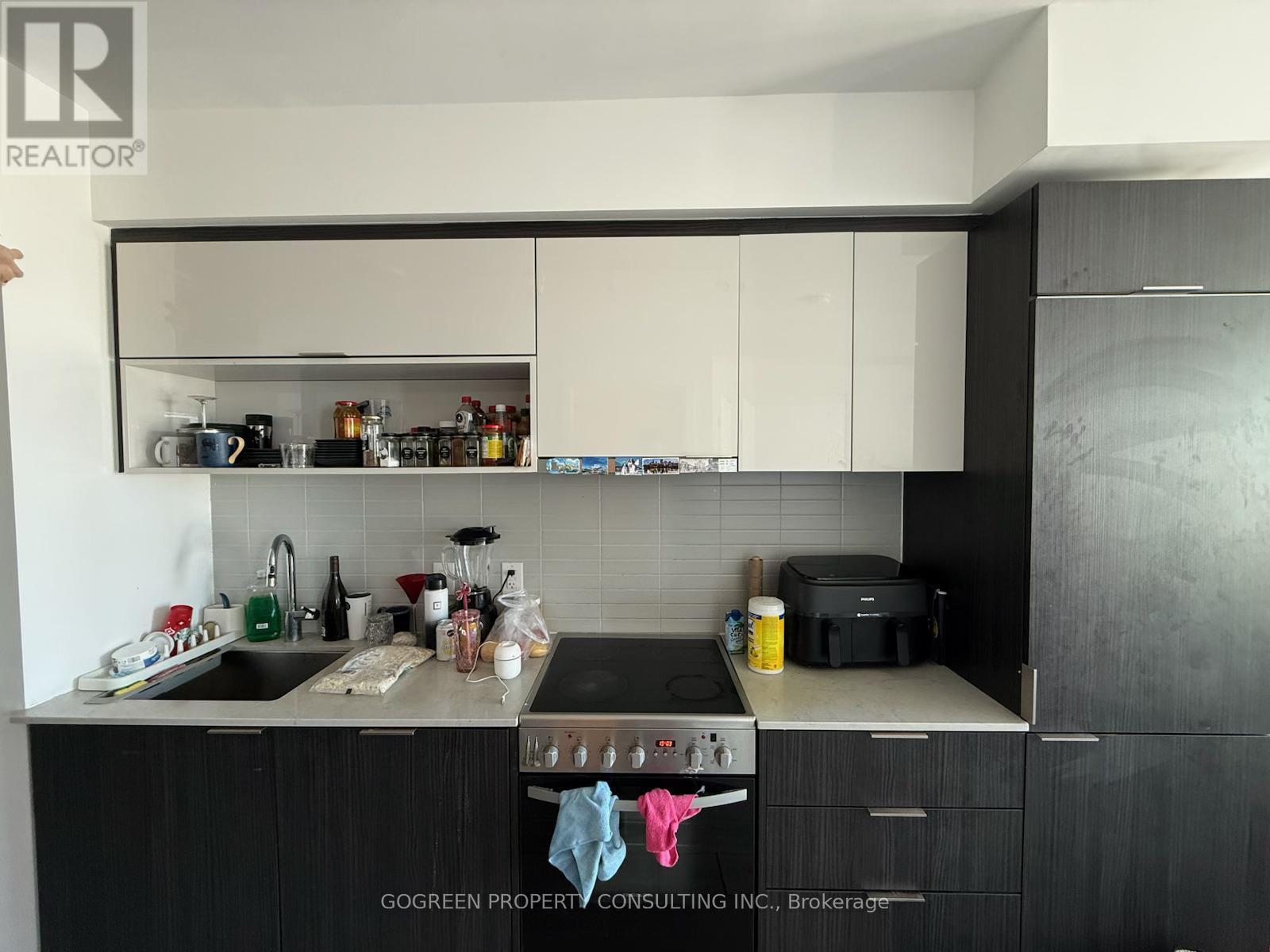 3410 - 159 Wellesley Street E, Toronto, Ontario  M4Y 0H5 - Photo 3 - C12707532