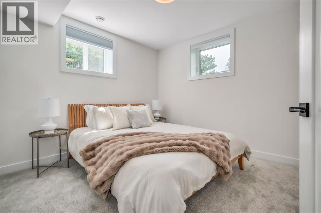 3224 24a Street Sw, Calgary, Alberta  T3E 1W7 - Photo 31 - A2254569