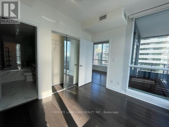 3309 - 295 Adelaide Street W, Toronto (Waterfront Communities), Ontario  M5V 0L4 - Photo 5 - C12768670