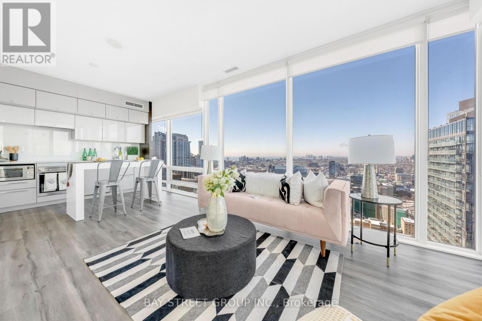 4204 - 15 Grenville Street, Toronto, Ontario  M4Y 0B9 - Photo 20 - C12768674