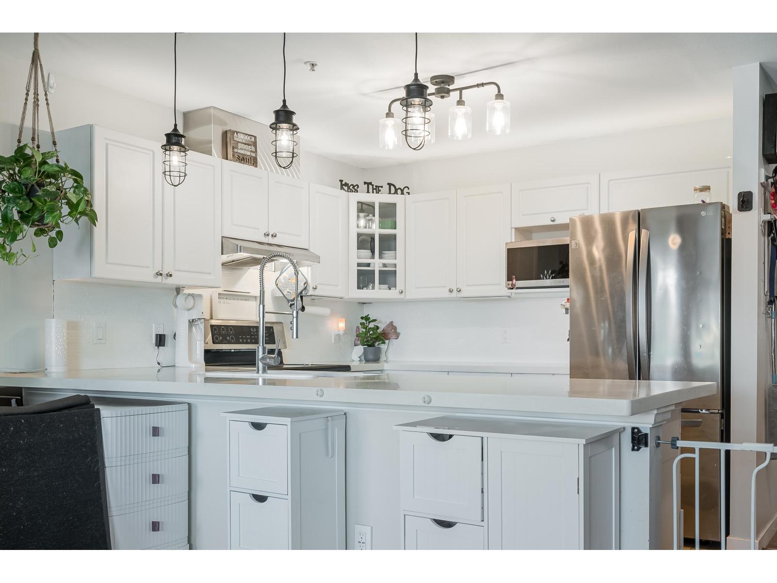 408 6390 196 Street, Langley, British Columbia  V2Y 1J2 - Photo 4 - R3085492