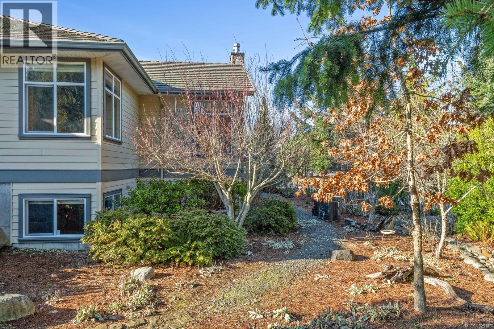 3363 Majestic Dr, Courtenay, British Columbia  V9N 9X6 - Photo 68 - 1025146