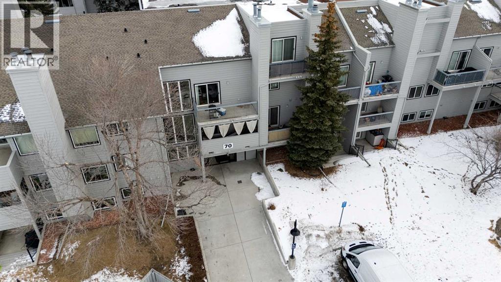 2466, 70 Glamis Drive Sw, Calgary, Alberta  T3E 6T6 - Photo 24 - A2282194