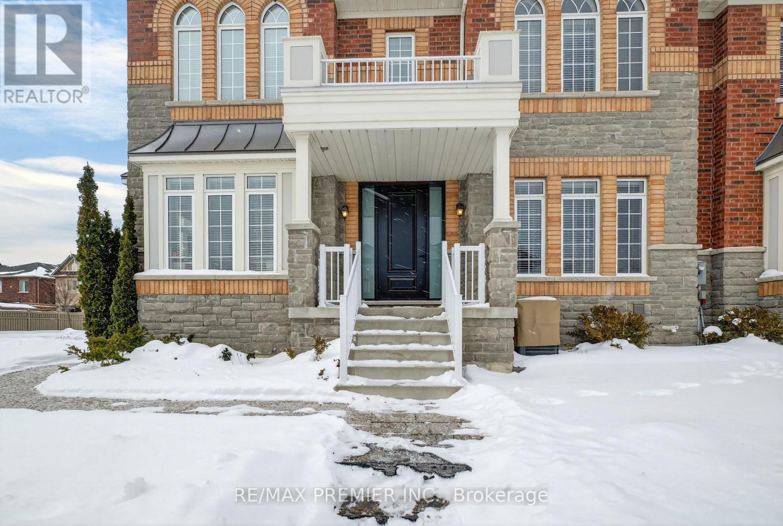66 Red Tree Drive, Vaughan, Ontario  L4H 4H7 - Photo 4 - N12768680
