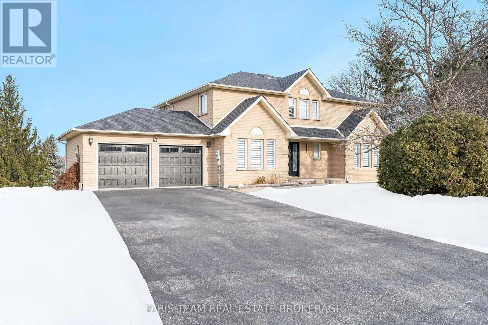 7 GOLFVIEW BOULEVARD, bradford west gwillimbury (bradford), Ontario