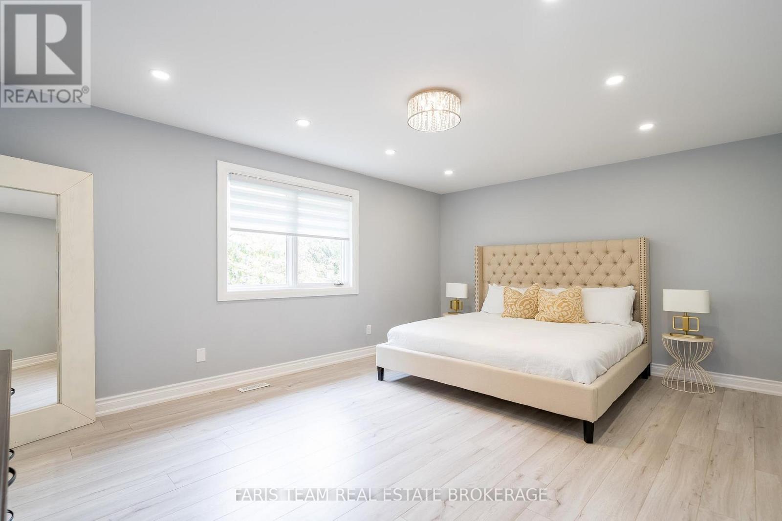 7 Golfview Boulevard, Bradford West Gwillimbury (Bradford), Ontario  L3Z 2A6 - Photo 20 - N12768692