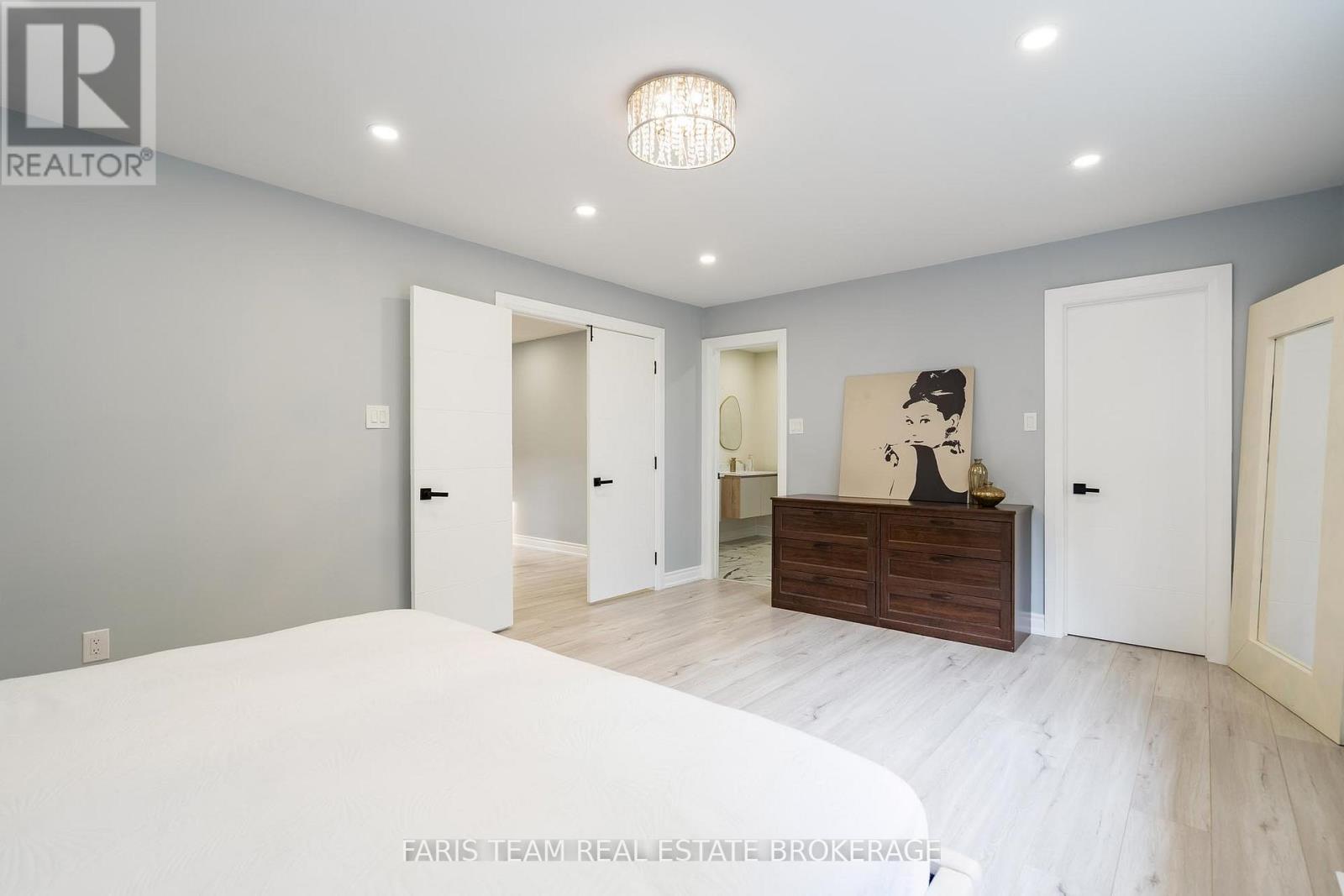 7 Golfview Boulevard, Bradford West Gwillimbury (Bradford), Ontario  L3Z 2A6 - Photo 22 - N12768692