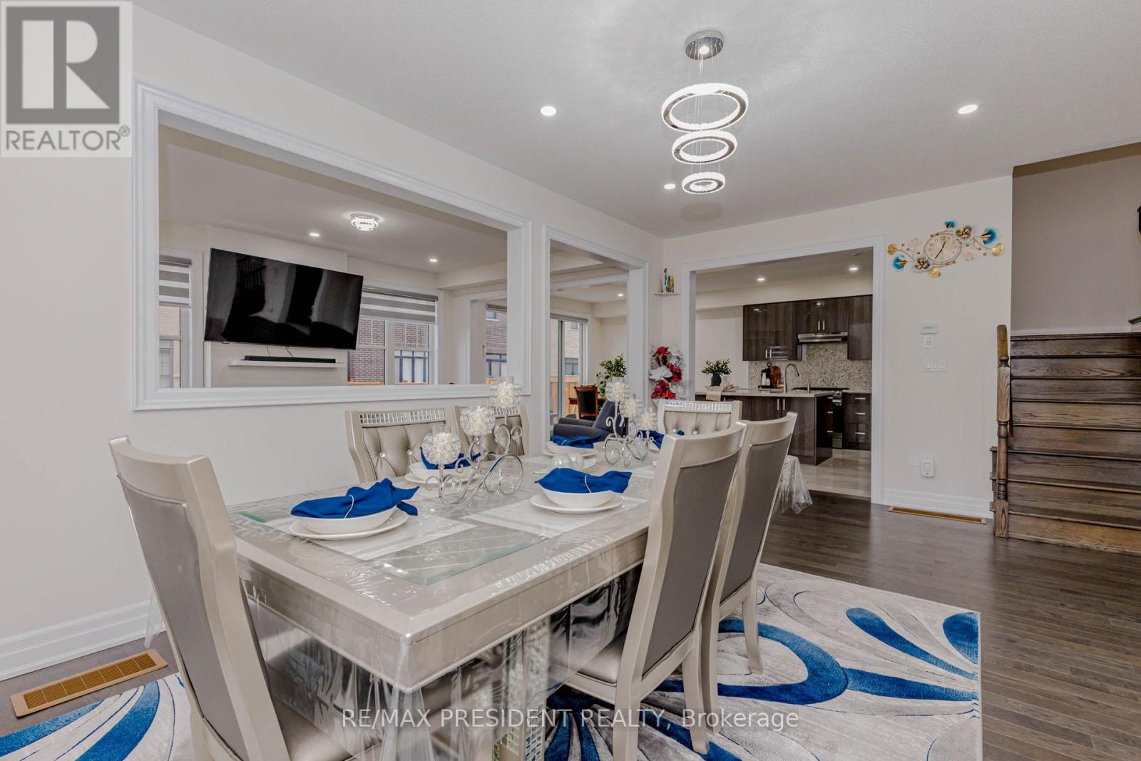 2 Vincena Road, Caledon, Ontario  L7C 4M5 - Photo 10 - W12768462