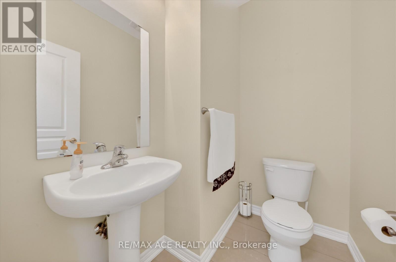 13 Gentry Way, Brampton (Bram East), Ontario  L6P 3N6 - Photo 25 - W12768706