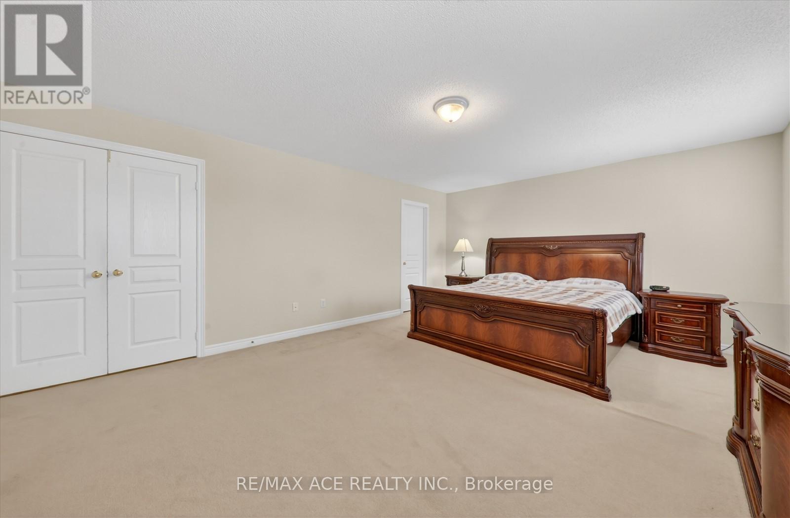 13 Gentry Way, Brampton (Bram East), Ontario  L6P 3N6 - Photo 29 - W12768706