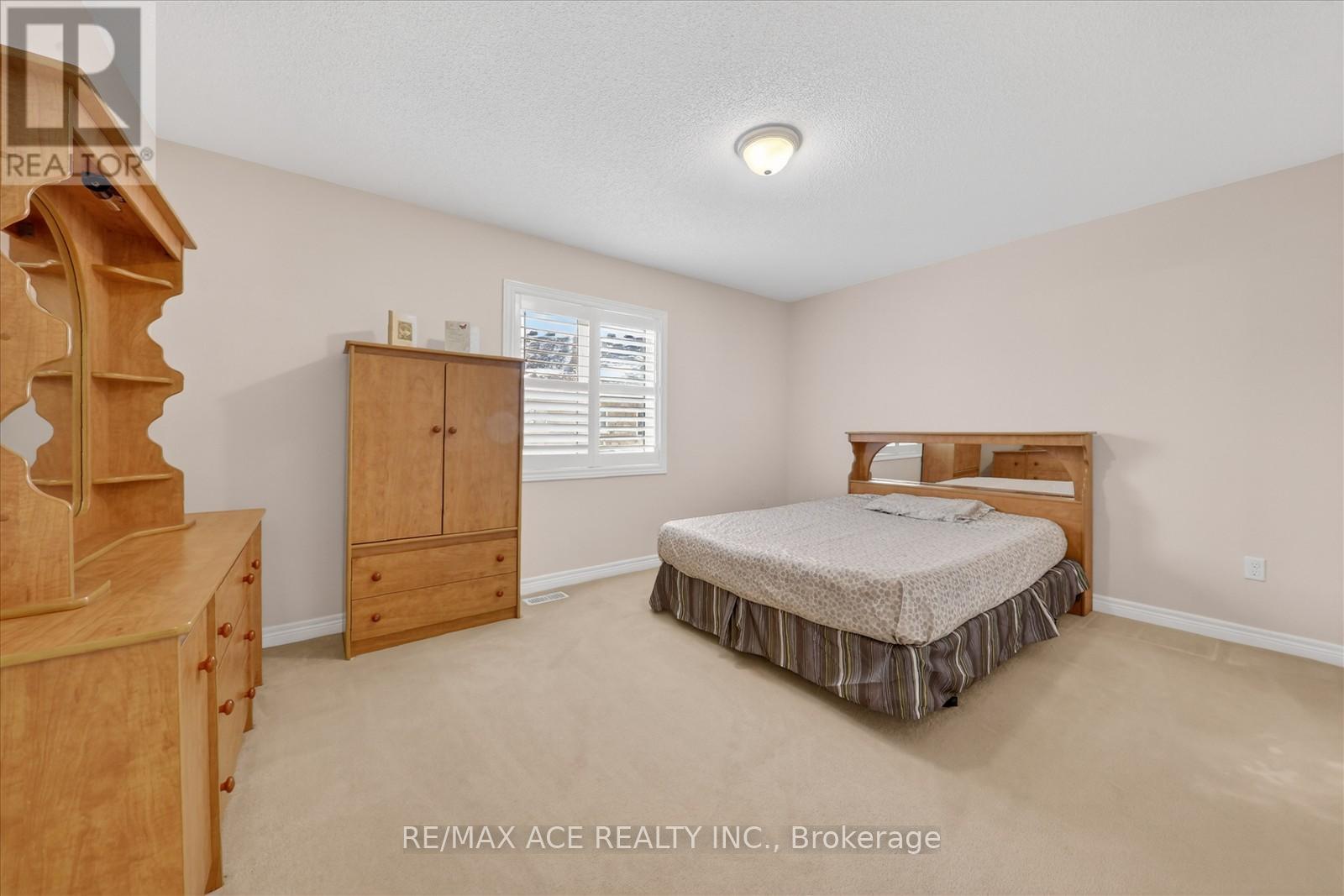 13 Gentry Way, Brampton (Bram East), Ontario  L6P 3N6 - Photo 32 - W12768706