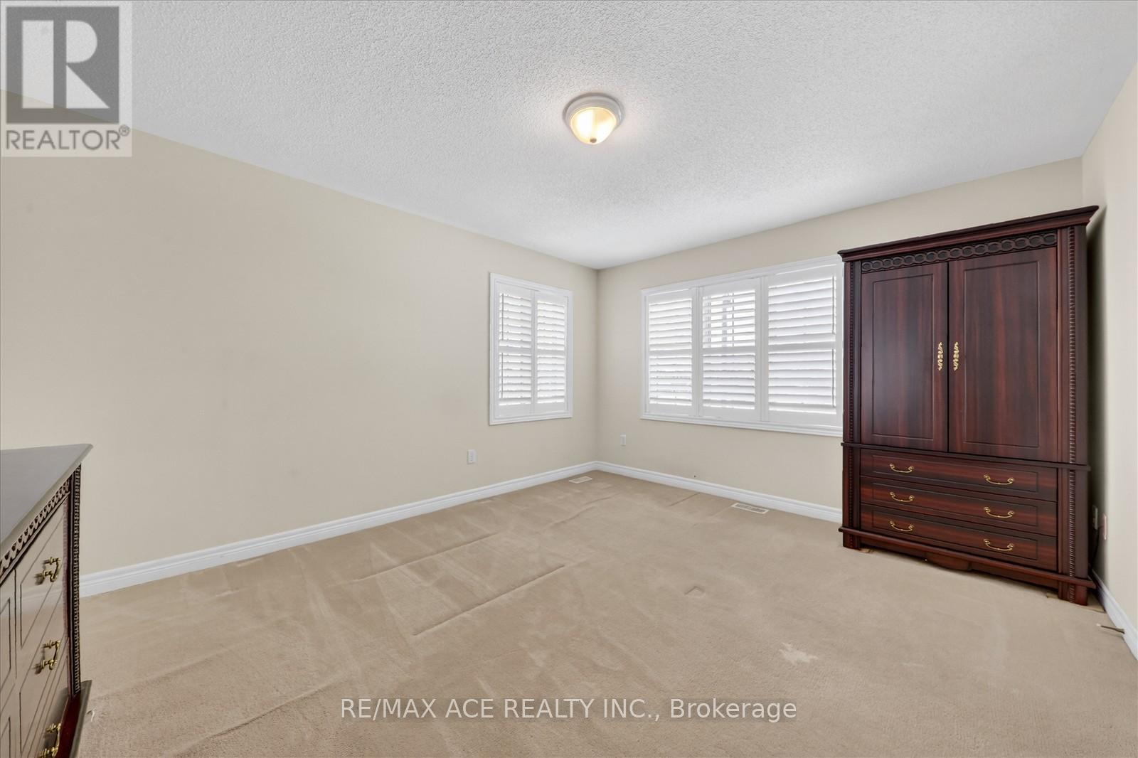 13 Gentry Way, Brampton (Bram East), Ontario  L6P 3N6 - Photo 38 - W12768706