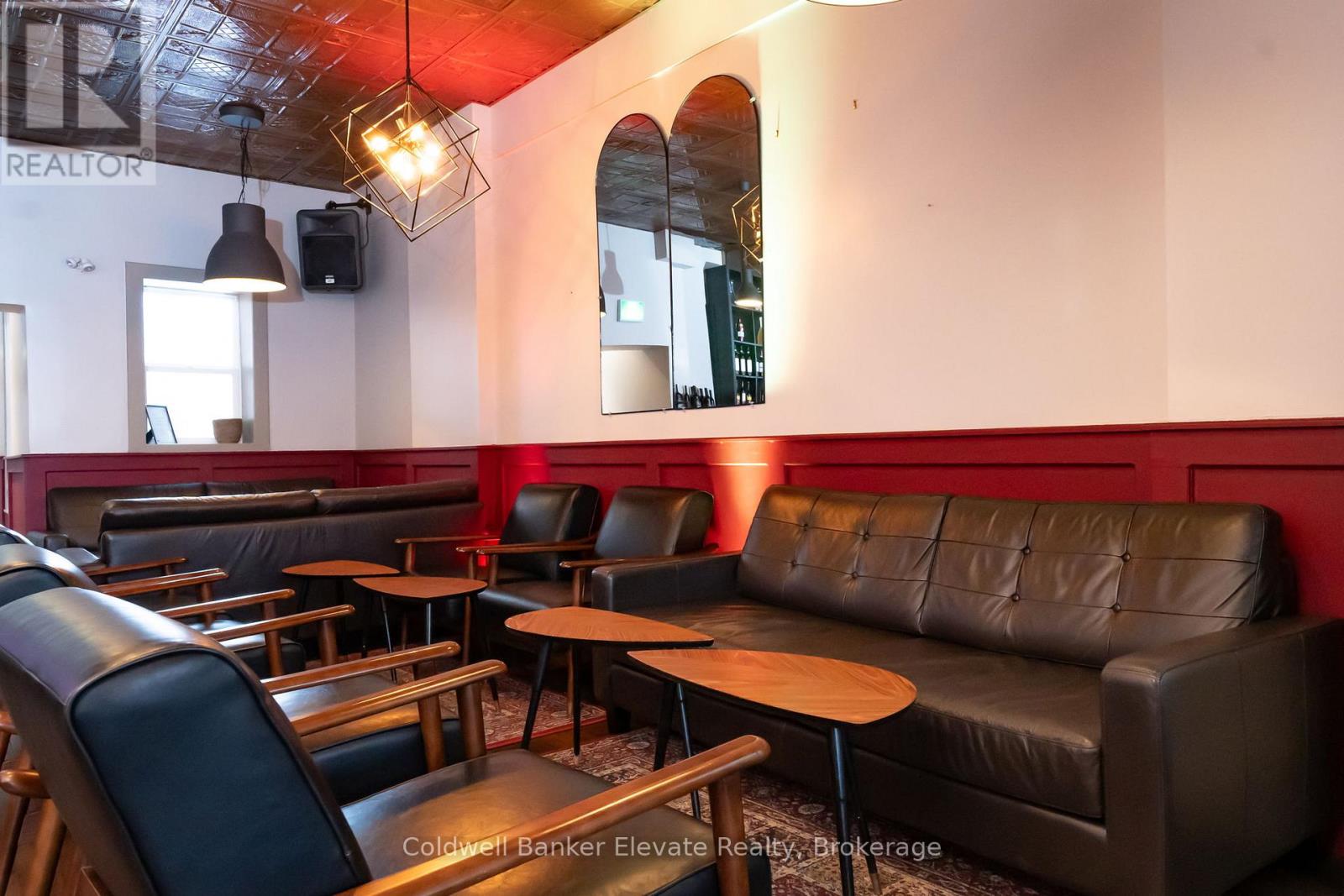 72 Main Street S, Halton Hills, Ontario  L7G 3G3 - Photo 17 - W12768724